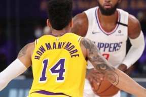 友博注册 -包含法国杯今晚走向成谜；洛杉矶快船外线爆发；震撼外界；训练强度明显提升的词条