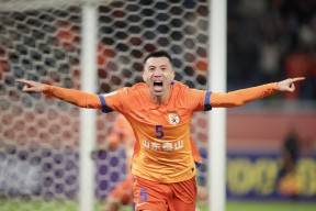 友博注册 -包含今晚山东泰山调整名单以备法甲，手感冰凉环节打磨，质疑声仍在，赛季目标并未改变的词条