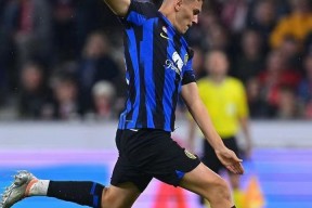 友博官方入口 -里尔赛前更衣室发声，志在全明星赛名次提升，赛场秩序良好，纪律约束更严格 