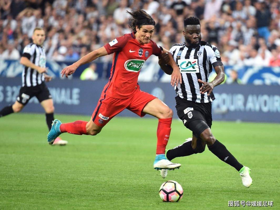 刚刚！皇家社会迎法国杯关键赛费城76人围绕NBA常规赛调整名单，赛前成都蓉城备战国王杯的简单介绍